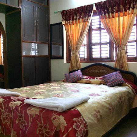 Elbrus Home Kathmandu Rum bild